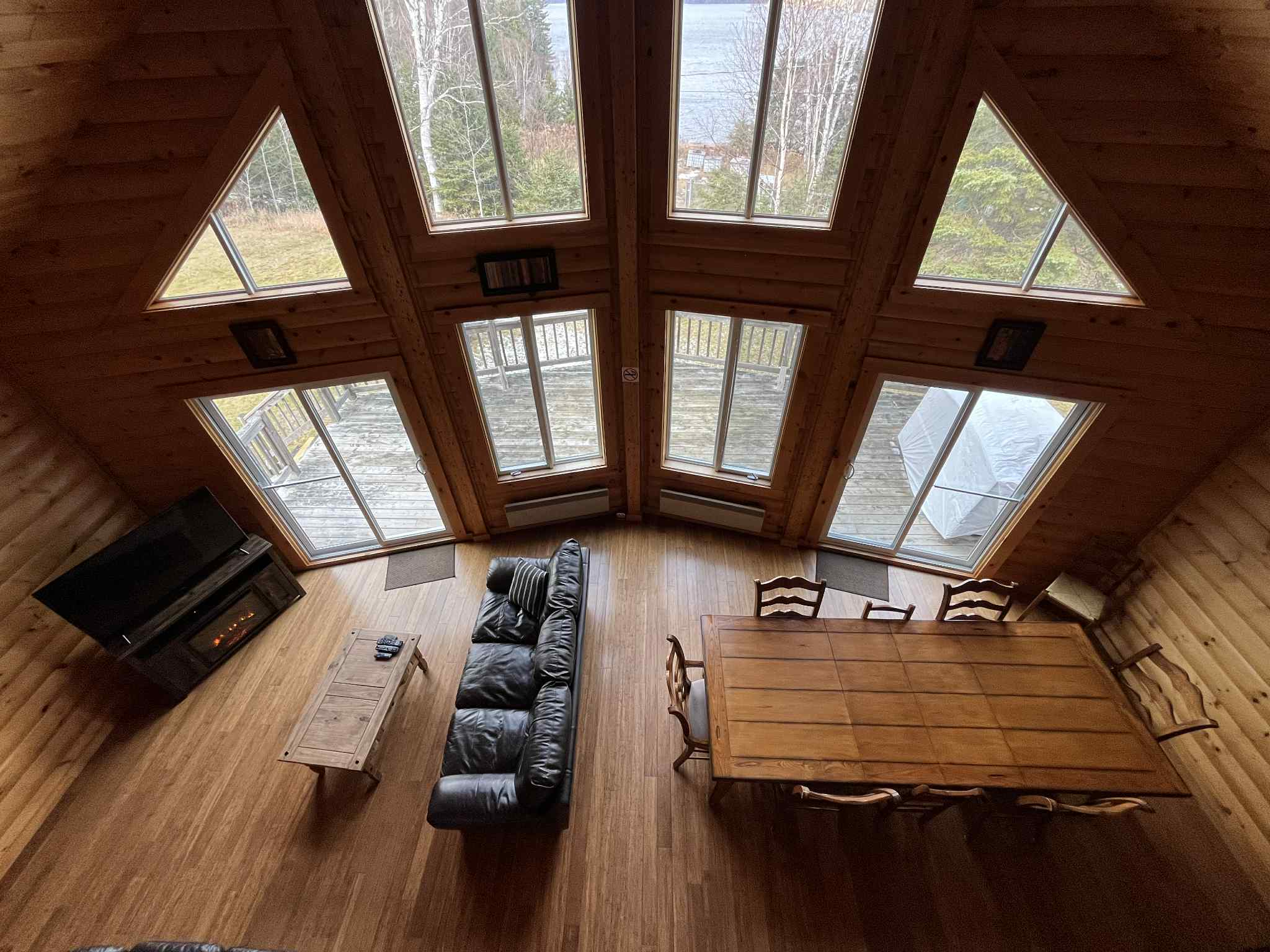 e61daa13-fee3-43d8-a542-3b0b8ef7ba52